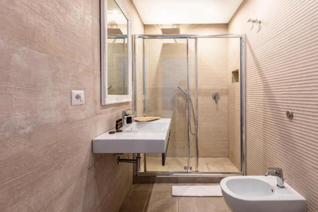 רומא Spagna Art & Suites - Ca Domus Collection מראה חיצוני תמונה
